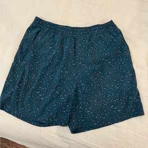 Men’s patterned outdoor voices shorts